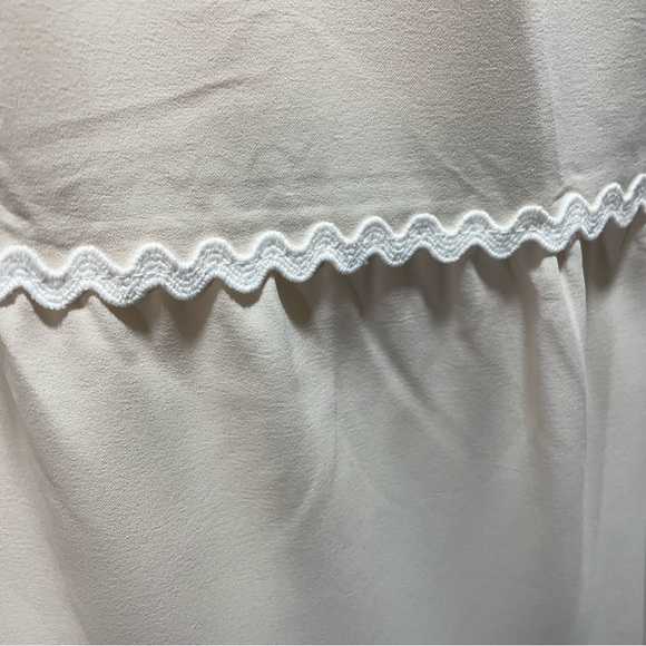 NWT Kirundo Size Small Oversized cream Mini Dress layers. Trim white. - Picture 2 of 9